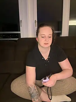 Snapshot of curvy_eina chatting on 7, 3, 2025 curvy eina online show from 7, 3, 2025