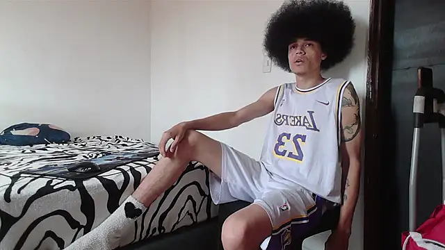 Smith Gael online show from 18, 10, 2025