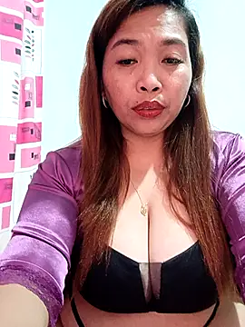 Snapshot of Sweet_fatty18 chatting on 11, 5, 2026 Sweet fatty18 online show from 11, 5, 2026