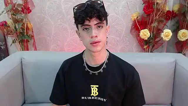 Snapshot of star_boyxx chatting on 19, 9, 2025 star boyxx online show from 19, 9, 2025