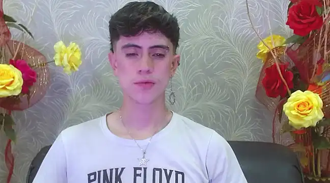 Snapshot of star_boyxx chatting on 20, 3, 2025 star boyxx online show from 20, 3, 2025