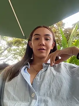 natashaleightt online show from 10, 4, 2026