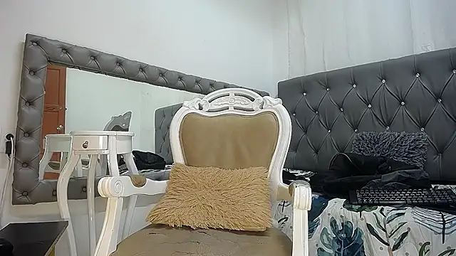 Snapshot of Javier_Hot27 chatting on 2, 12, 2025 Javier Hot27 online show from 2, 12, 2025