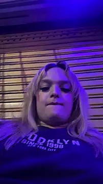 ScarletThompsonx online show from 30, 11, 2025