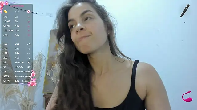 Snapshot of jessyegoldenn chatting on 27, 10, 2025 jessyegoldenn online show from 27, 10, 2025