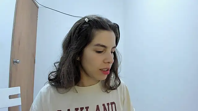 jessyegoldenn online show from 9, 4, 2026