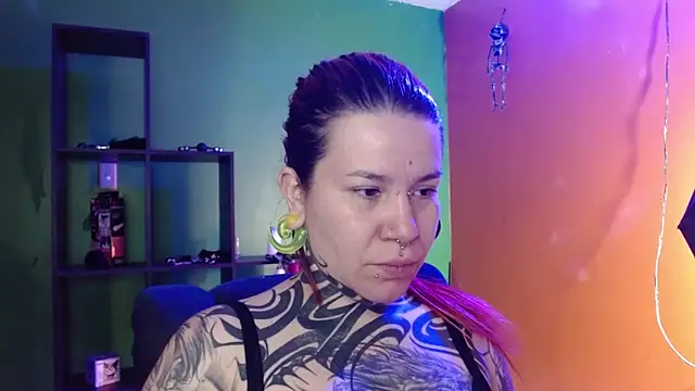 Pandora 9666 online show from 22, 4, 2026