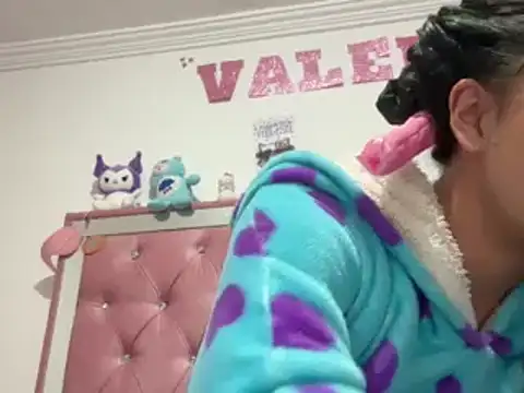 Snapshot of hellokitty__valery chatting on 27, 2, 2025 hellokitty valery online show from 27, 2, 2025