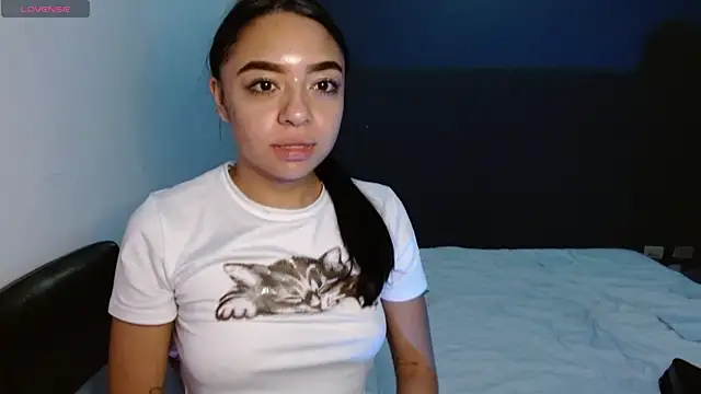 Snapshot of hellokitty__valery chatting on 24, 9, 2025 hellokitty valery online show from 24, 9, 2025