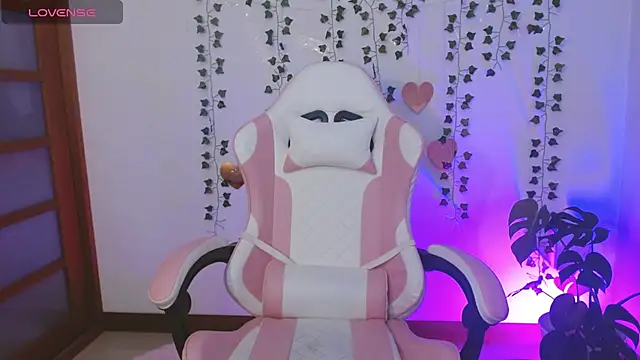 hellokitty  valery online show from 23, 7, 2026
