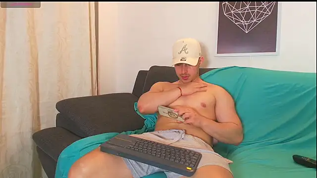 Snapshot of thomyafar chatting on 21, 2, 2025 thomyafar online show from 21, 2, 2025