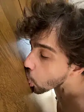 Snapshot of zJaulin chatting on 13, 11, 2025 zJaulin online show from 13, 11, 2025