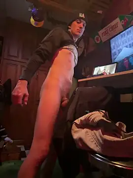 Polaroid White online show from 4, 3, 2025