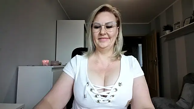 DianaLive online show from 24, 3, 2026