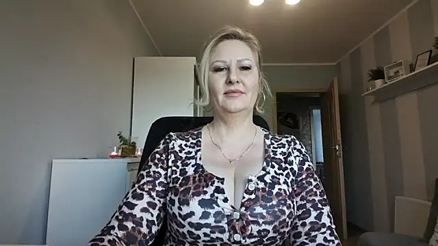 DianaLive online show from 4, 3, 2026