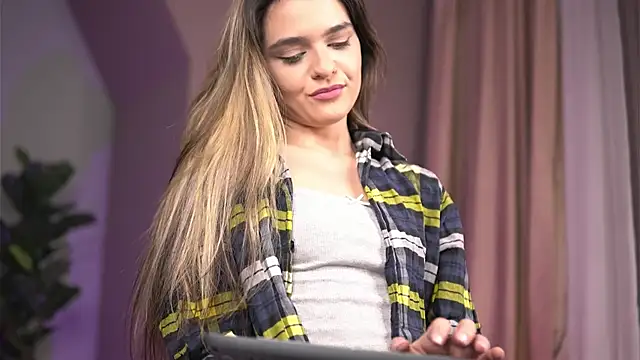 RobertaRosetti online show from 8, 2, 2026