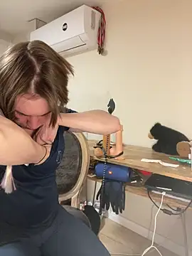 femboybandi online show from 21, 2, 2026