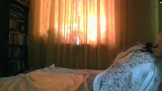 Heidi-Helga online show from 28, 2, 2025
