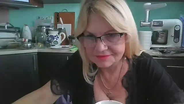 Heidi-Helga online show from 11, 9, 2025