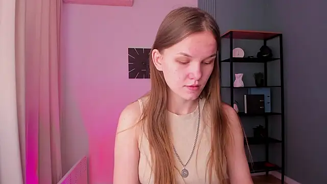Amber Rogers online show from 2, 3, 2025