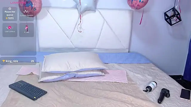 Madissonn- online show from 28, 2, 2025