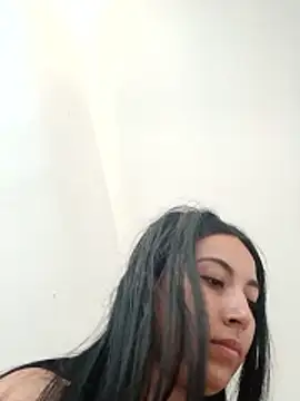 Snapshot of AnnHouston1 chatting on 1, 3, 2026 AnnHouston1 online show from 1, 3, 2026