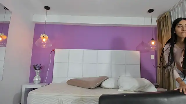 AnnHouston1 online show from 31, 10, 2025