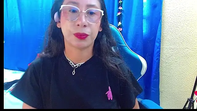 Snapshot of Gia_leinn chatting on 29, 6, 2026 Gia leinn online show from 29, 6, 2026