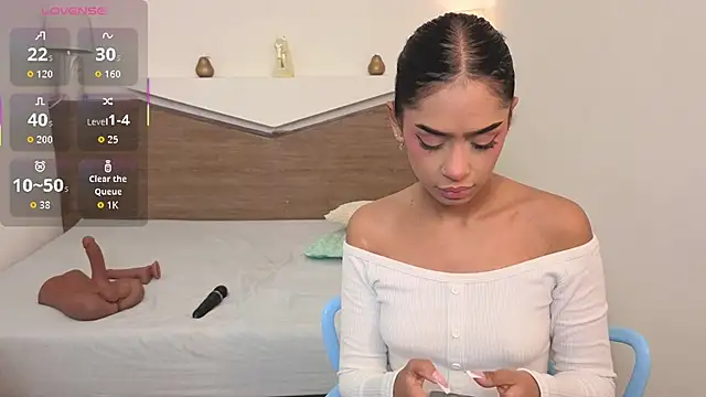 ChloeMoon9 online show from 10, 1, 2026