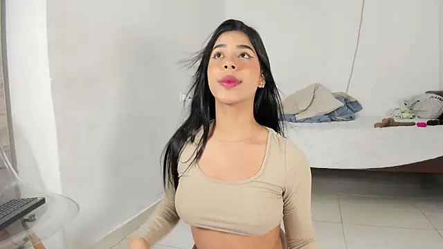 Snapshot of flor_herrera01 chatting on 20, 3, 2025 flor herrera01 online show from 20, 3, 2025