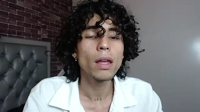 andres ocasio online show from 7, 3, 2025