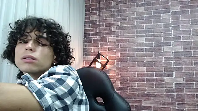 andres ocasio online show from 23, 2, 2025