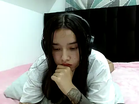 Snapshot of _luna_777 chatting on 30, 9, 2025 luna 777 online show from 30, 9, 2025