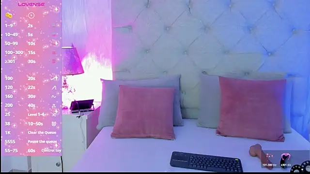 goth tasha online show from 21, 4, 2026