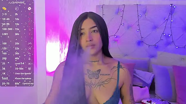 Snapshot of goth_tasha chatting on 20, 10, 2025 goth tasha online show from 20, 10, 2025