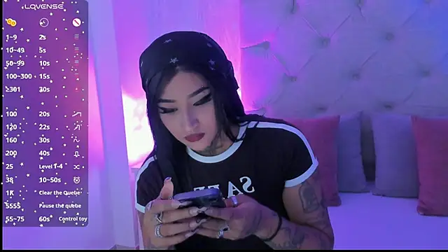 Snapshot of goth_tasha chatting on 20, 5, 2026 goth tasha online show from 20, 5, 2026