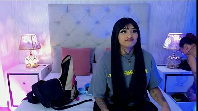 goth tasha online show from 18, 4, 2026