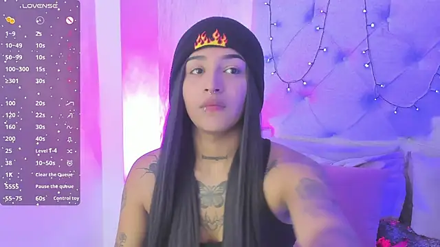 Snapshot of goth_tasha chatting on 21, 10, 2025 goth tasha online show from 21, 10, 2025