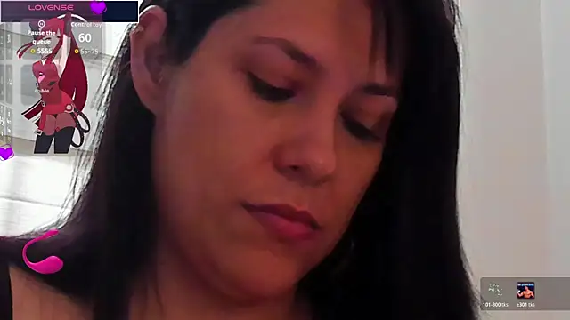 Snapshot of isabellarous- chatting on 18, 6, 2026 isabellarous- online show from 18, 6, 2026
