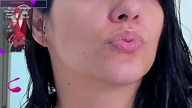 Snapshot of isabellarous- chatting on 18, 7, 2026 isabellarous- online show from 18, 7, 2026