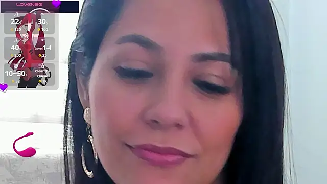 Snapshot of isabellarous- chatting on 5, 7, 2026 isabellarous- online show from 5, 7, 2026