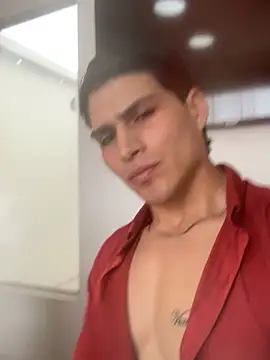 MaxxxSteil online show from 8, 4, 2026