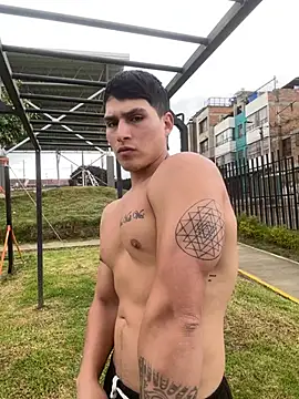 MaxxxSteil online show from 6, 2, 2026