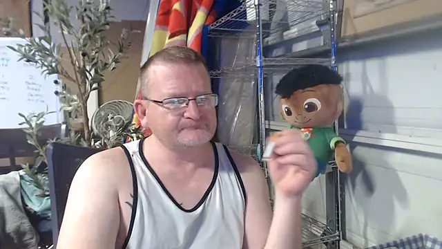 Randomoldguy615 online show from 19, 3, 2025