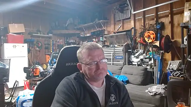 Randomoldguy615 online show from 28, 2, 2026