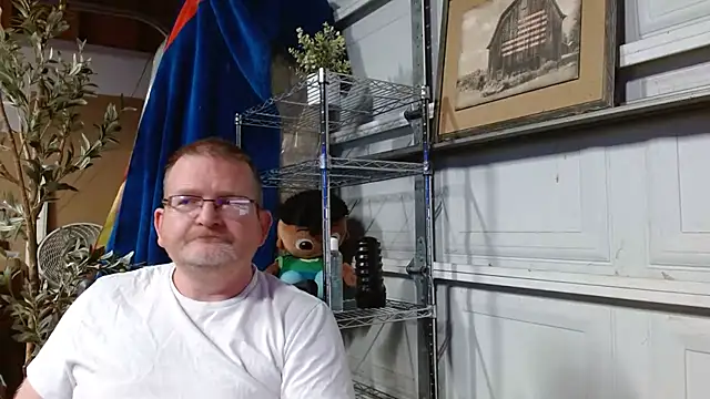 Randomoldguy615 online show from 26, 2, 2025