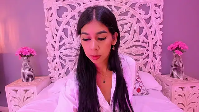 AnnieGibbyns online show from 2, 7, 2026