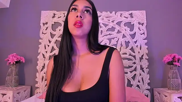 AnnieGibbyns online show from 10, 11, 2025