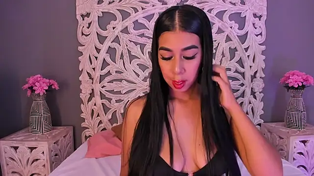 AnnieGibbyns online show from 23, 11, 2025