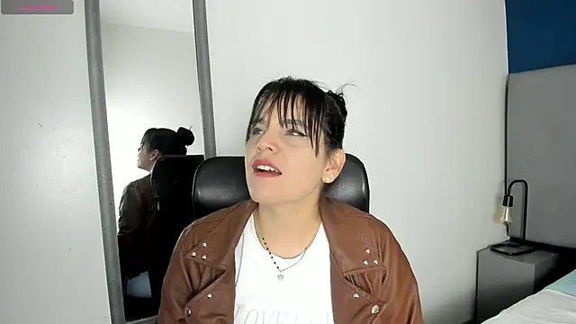 laura hotties online show from 8, 1, 2026